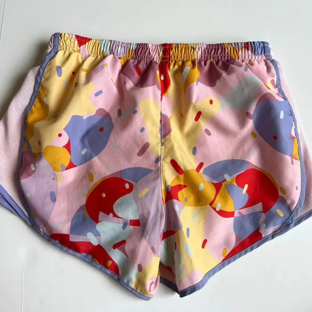 Nike Athletic Shorts & Striped Sports Bra - Picture 11 of 14